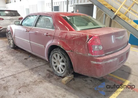 2008 Chrysler 300 Touring from USA, damaged, VIN 2C3LA53G78H282469
